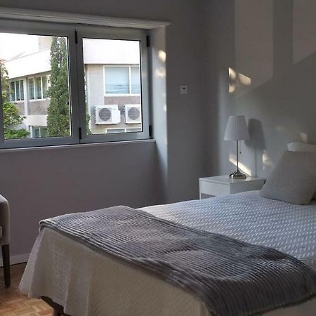 Grey Apartment Braga Luaran gambar