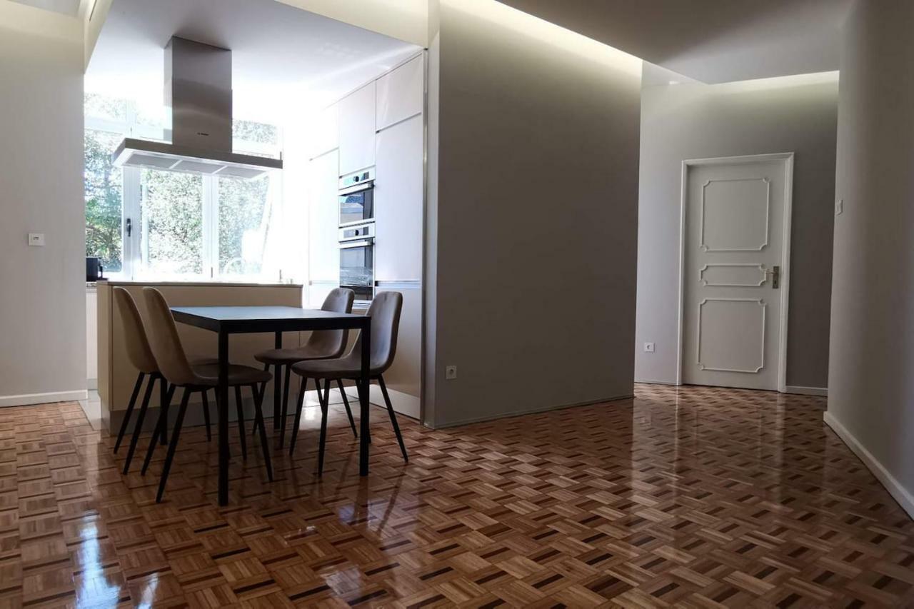 Grey Apartment Braga Luaran gambar